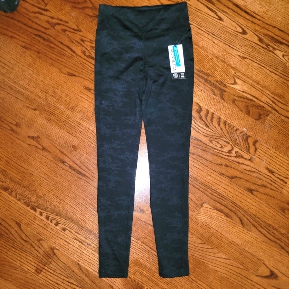 NWT Mondetta Fleece Lined Reflective Black Camo Leggings